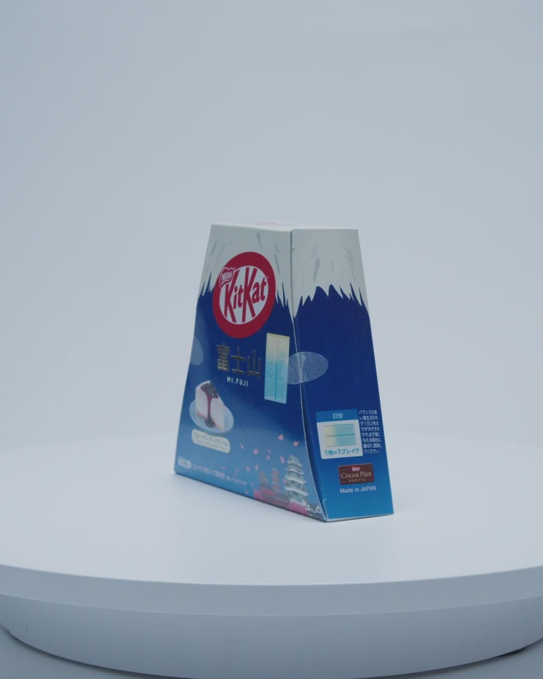 Mount Fuji Blueberry Cheesecake Kit Kat